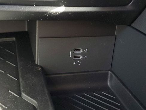 New 2026 Chrysler Pacifica Pinnacle FWD image 32