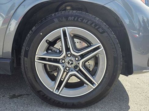 Used 2026 Mercedes-Benz GLE 450 4MATIC image 9