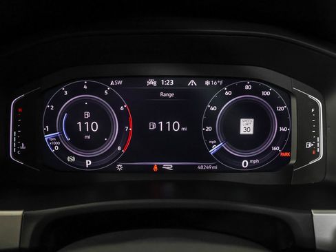 Used 2022 Volkswagen Atlas Cross Sport SEL Premium R-Line w/ Cross Sport MDO Package image 31