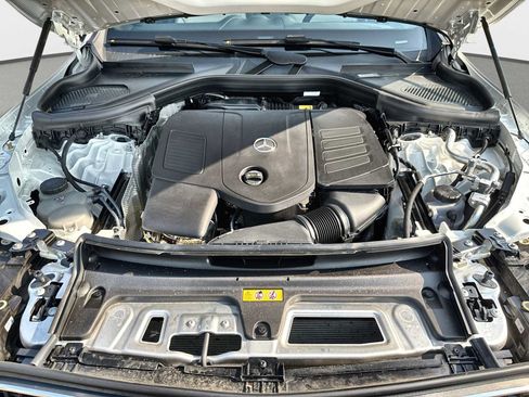 Used 2026 Mercedes-Benz GLC 300 image 14