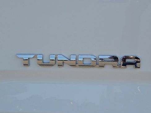 Used 2026 Toyota Tundra Limited w/ Power Package AWD/4WD image 9