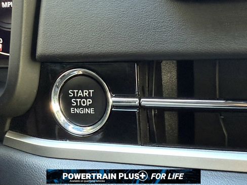 Used 2023 Mitsubishi Outlander SE Black Edition image 15