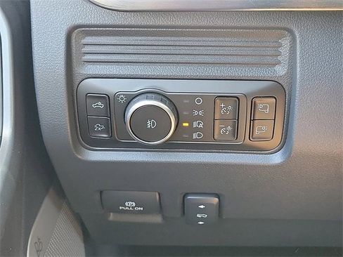 New 2025 Ford F250 Lariat w/ Lariat Ultimate Package image 18
