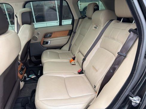 Used 2019 Land Rover Range Rover HSE image 23