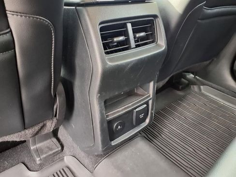 Used 2023 Ford Edge SEL w/ Convenience Package AWD/4WD image 32