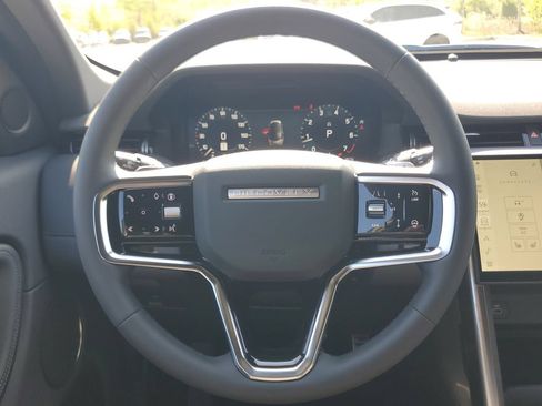 Used 2026 Land Rover Discovery Sport Landmark AWD/4WD image 30