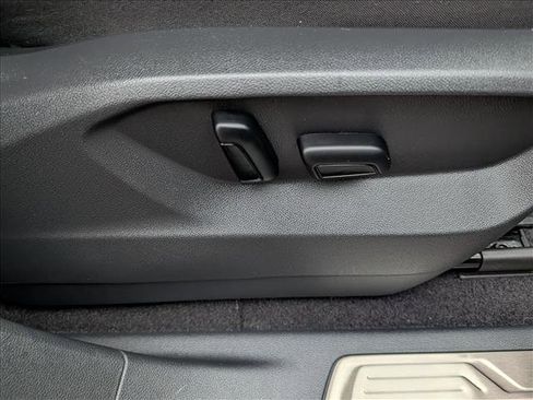 Used 2023 Volkswagen Atlas Cross Sport SEL Premium R-Line image 14