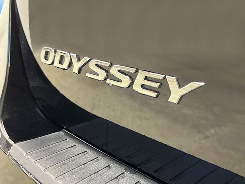 Used 2026 Honda Odyssey EX-L image 10