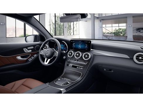 Certified 2023 Mercedes-Benz GLC 300 4MATIC Coupe image 6