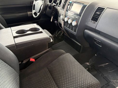 Used 2011 Toyota Tundra 4x4 Double Cab w/ Tow Pkg image 13
