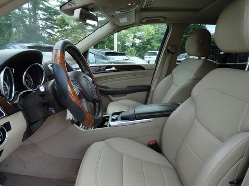 Used 2014 Mercedes-Benz ML 350 4MATIC image 13