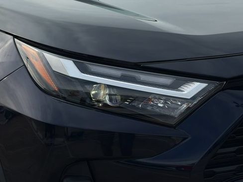 Used 2025 Toyota RAV4 XLE Premium FWD image 29