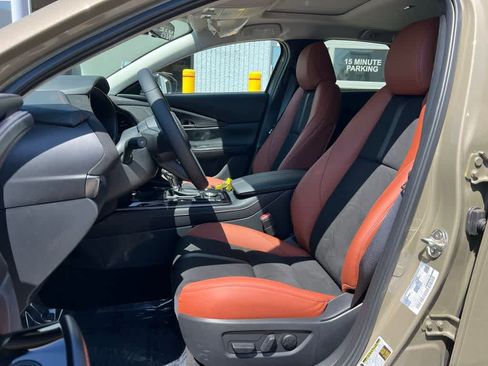 Certified 2025 MAZDA CX-30 Carbon image 12