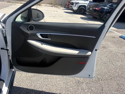 Used 2023 Hyundai Sonata SEL w/ Cargo Package FWD image 17