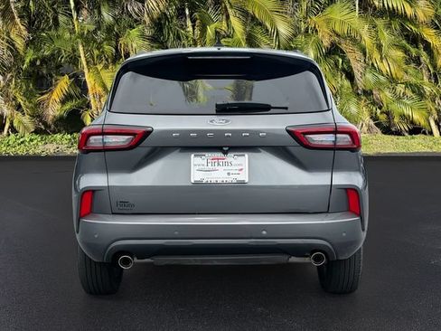 Used 2023 Ford Escape ST-Line w/ Tech Pack #1 FWD image 6