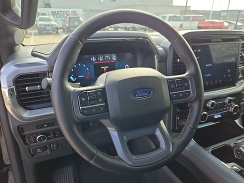 Used 2025 Ford F150 Lariat w/ Equipment Group 501A Mid AWD/4WD image 17