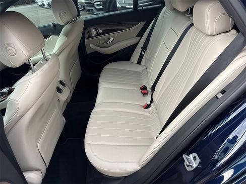 Used 2019 Mercedes-Benz E 450 4MATIC Wagon image 20