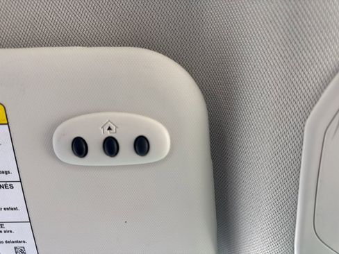 Used 2014 Ford C-MAX Energi SEL w/ Equipment Group 303A image 30