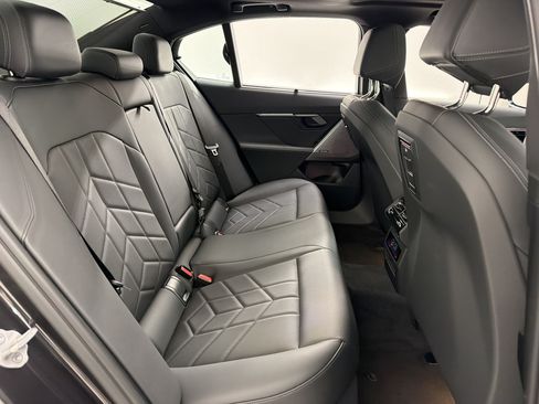 Certified 2026 BMW 530i RWD image 31
