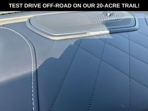 New 2026 RAM 2500 Limited AWD/4WD image 12