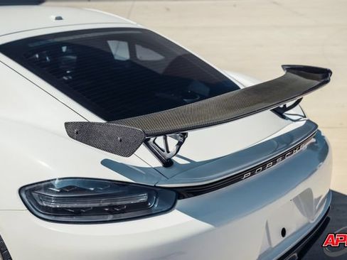 Used 2018 Porsche 718 Cayman GTS RWD image 60
