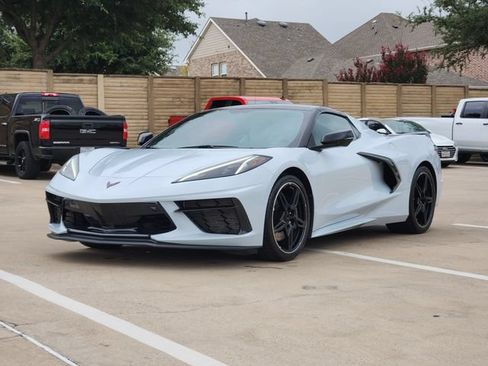 Used 2021 Chevrolet Corvette Stingray Preferred Conv w/ Z51 Performance Package RWD image 11