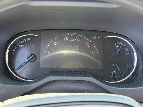 Used 2024 Toyota RAV4 XLE w/ Convenience Package AWD/4WD image 14
