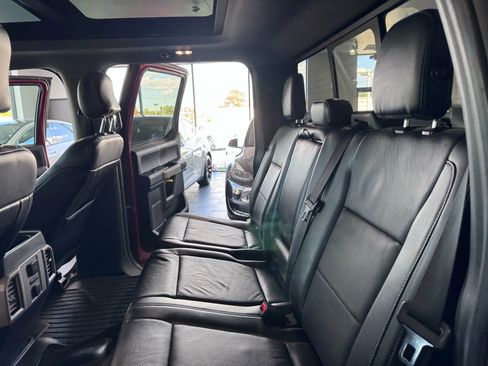 Used 2016 Ford F150 Lariat w/ Equipment Group 502A Luxury image 19