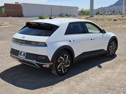 Used 2024 Hyundai Ioniq 5 SEL image 8