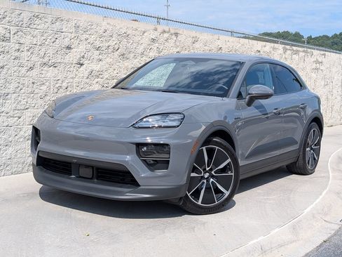 Certified 2026 Porsche Macan 4 Electric AWD/4WD image 1