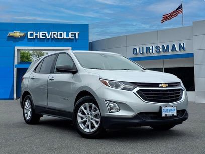 Used 2021 Chevrolet Equinox LS w/ LS Convenience Package
