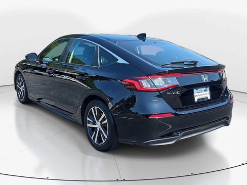 Used 2024 Honda Civic LX image 5