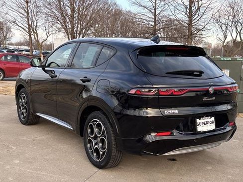 Used 2024 Alfa Romeo Tonale Ti image 10