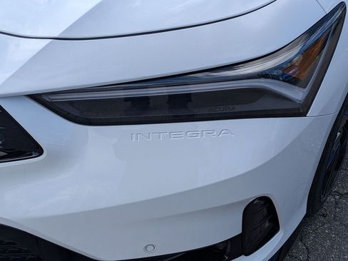 New 2026 Acura Integra A-Spec image 9