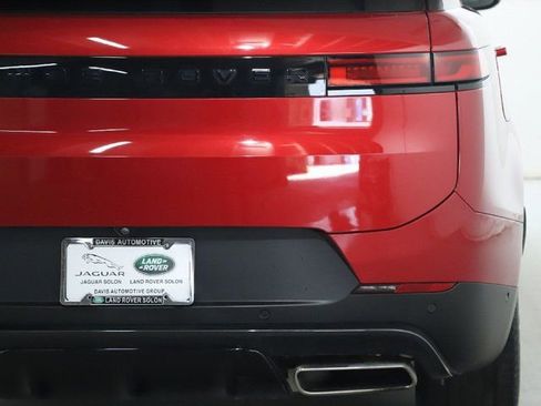 Certified 2024 Land Rover Range Rover Sport SE image 45