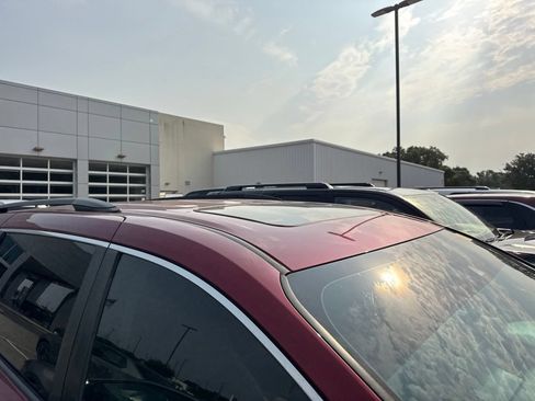Used 2021 Toyota Sienna XLE FWD image 6