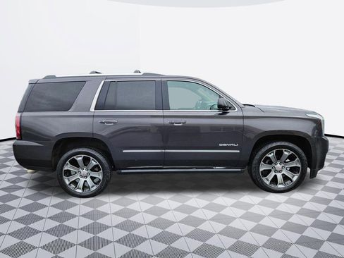 Used 2017 GMC Yukon Denali w/ Open Road Package AWD/4WD image 7