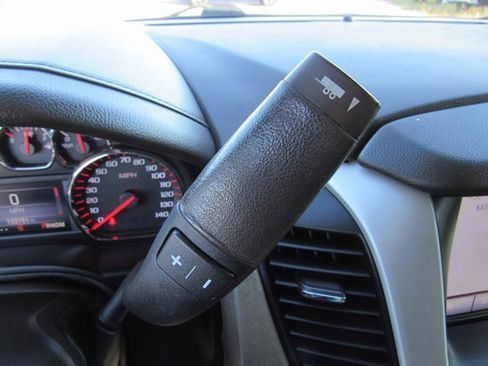 Used 2015 GMC Yukon XL SLT w/ Open Road Package image 26