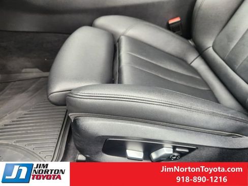 Used 2019 BMW 530i RWD image 25