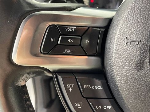 Used 2019 Ford Mustang Premium image 12