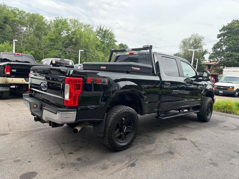 Used 2018 Ford F250 XL w/ Power Equipment Group AWD/4WD image 7
