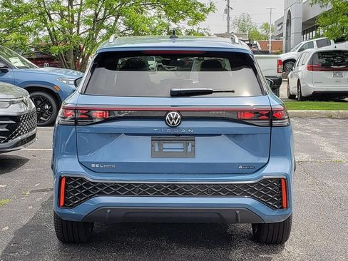New 2026 Volkswagen Tiguan SEL R-Line AWD/4WD image 5