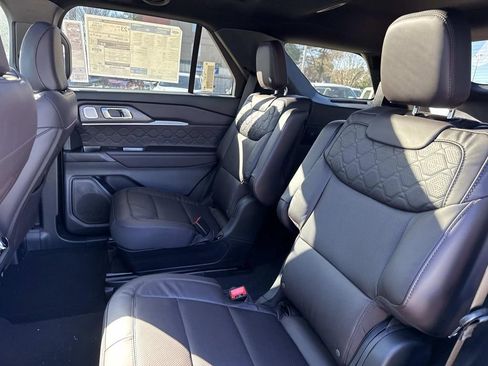 New 2026 Ford Explorer Platinum w/ LUX Leather Package image 6