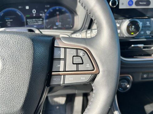 Used 2025 Toyota Grand Highlander Hybrid MAX Platinum image 13