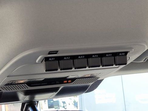 New 2026 Ford F250 XL w/ XL Chrome Package image 9