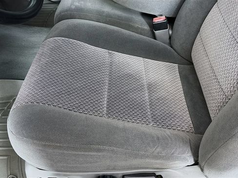 Used 2002 Ford F350 XLT AWD/4WD image 17