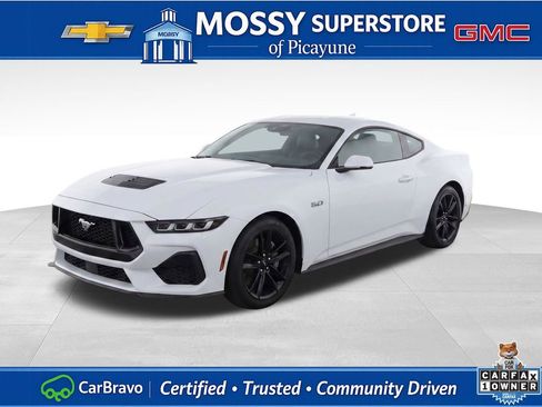 Used 2026 Ford Mustang GT RWD image 1