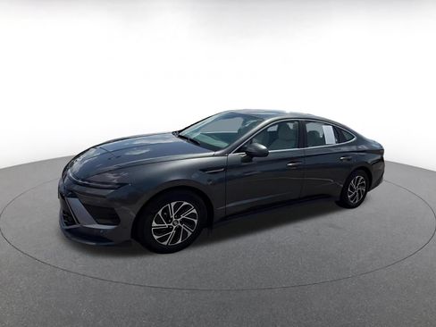 Used 2026 Hyundai Sonata Blue FWD image 8