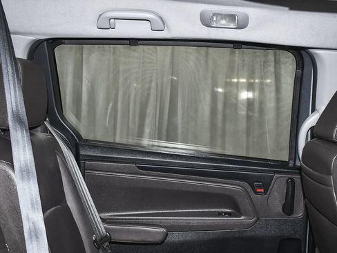 Used 2023 Honda Odyssey Touring image 13