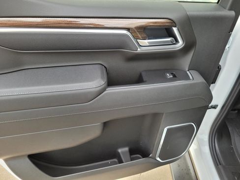 New 2026 Chevrolet Silverado 1500 RST w/ Dark Appearance Package image 7